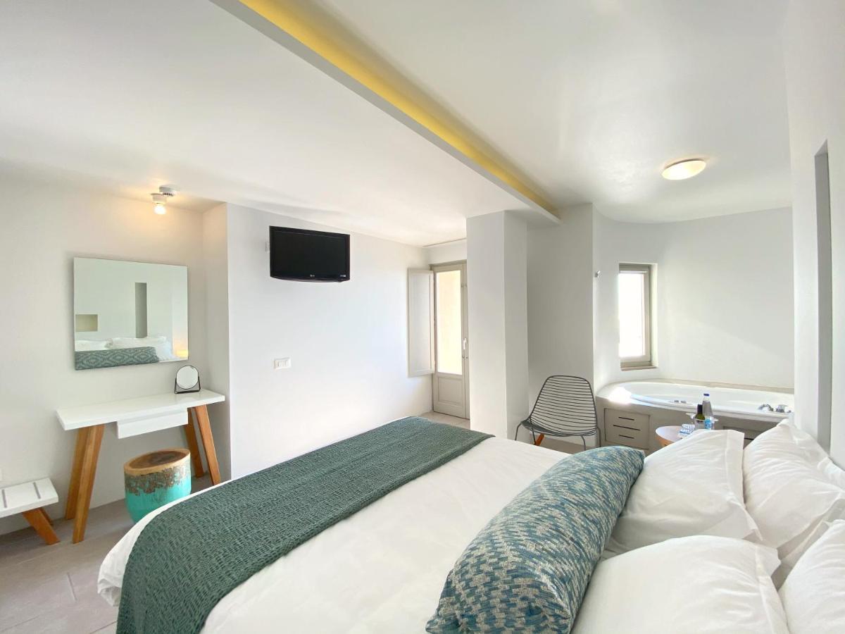 Panorama Boutique Hotel Fíra Kültér fotó